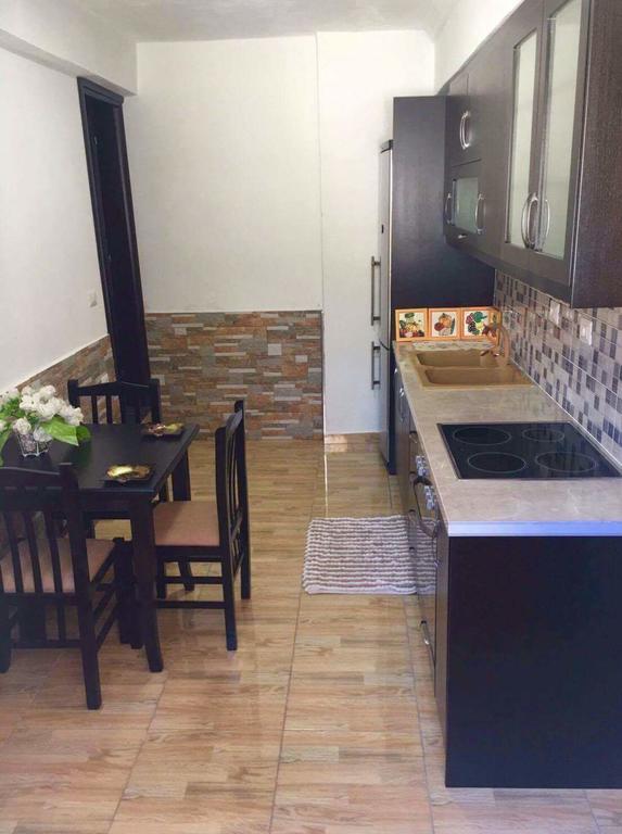 Vieri Apartments Lukovë Pokój zdjęcie